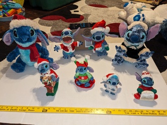 Disney_Stitch_Christmas_20231210_201711204.jpg Disney Stitch, Plush, Christmas theme, Eight-8 assorted: $39