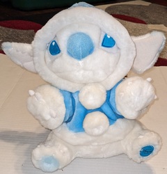 Disney_Stitch_Christmas_White_20231212_173918812.jpg Disney Stitch, White, Plush, Christmas: $29